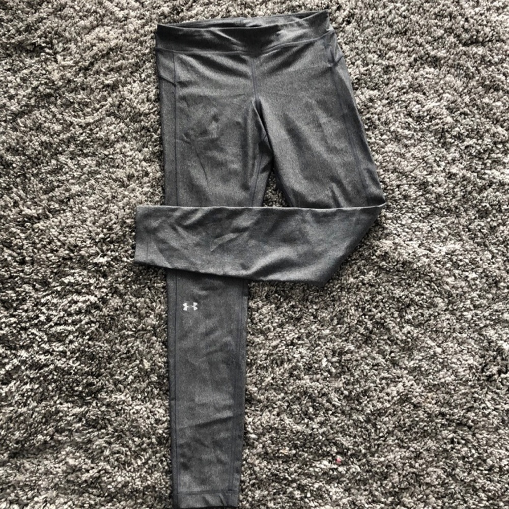 SOLD ◻️ 2/$20 Under Armour legging yoga pants M Like New